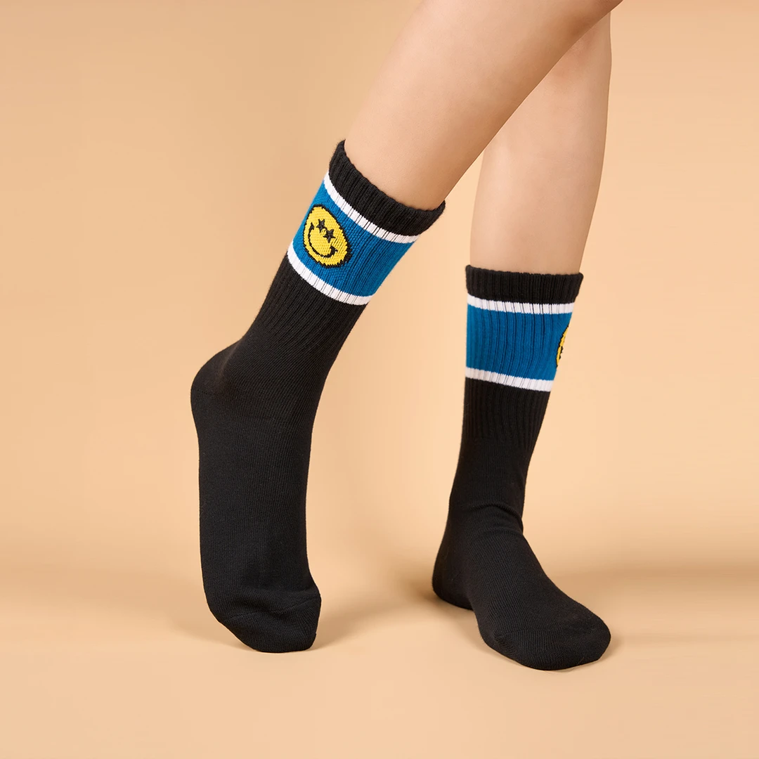 S.W.SMILEY联名系列针织中筒袜