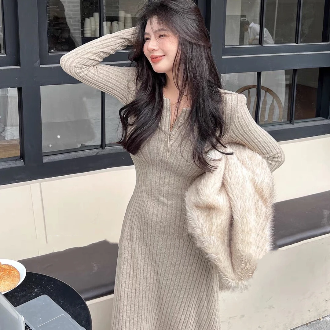 【凤梨】～#2427韩版纯欲风V领针织连衣裙女秋冬修身显瘦加绒连衣裙