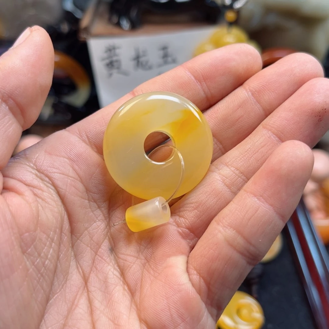 【闪购商品】石英质玉（黄龙玉）吊坠(不含链)未镶嵌孙*珍