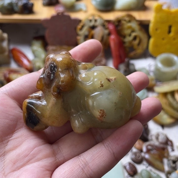 蛇纹石玉颈饰未镶嵌116