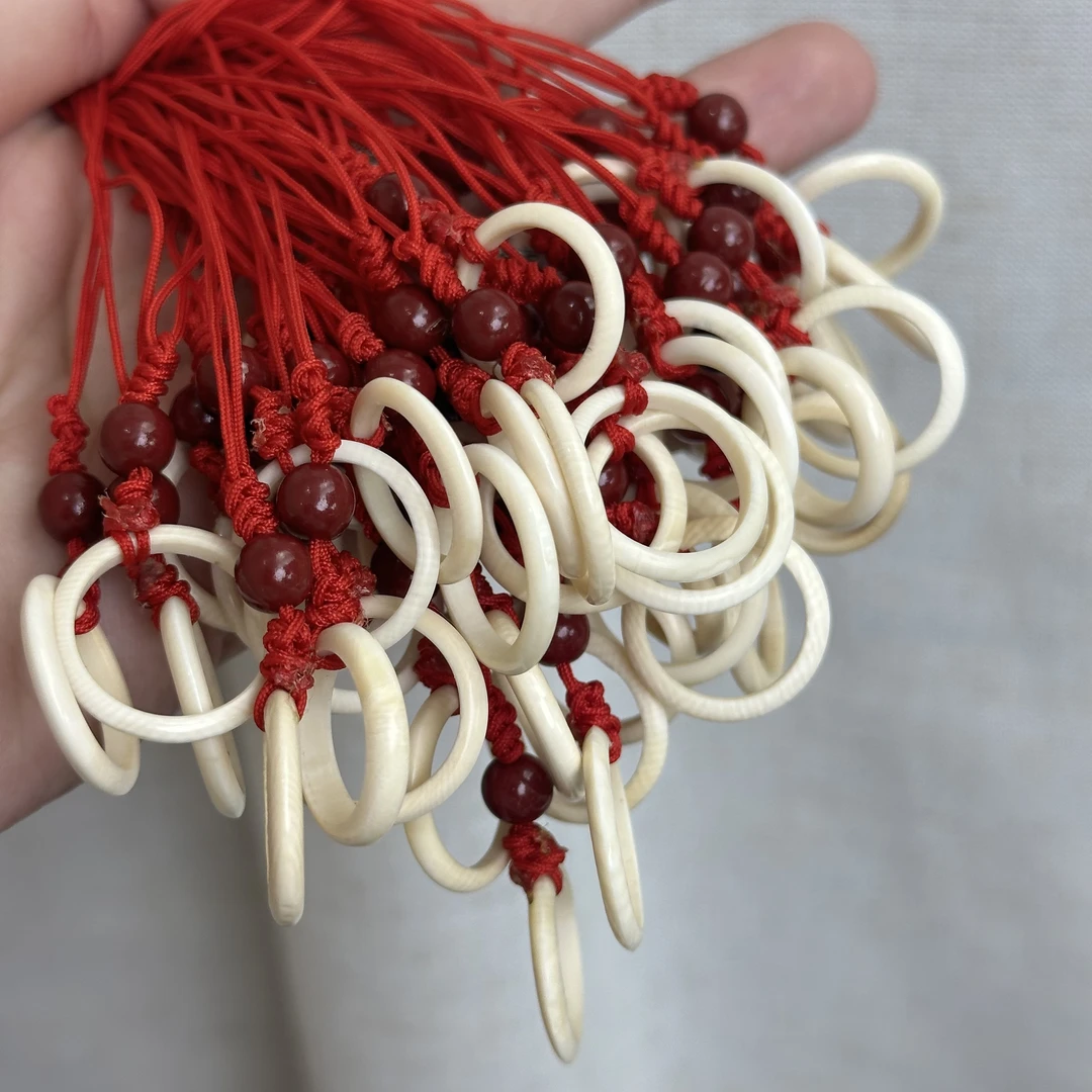 【p03070】猛犸牙戒圈跑环吊坠包包挂钥匙挂配饰多样性发其一