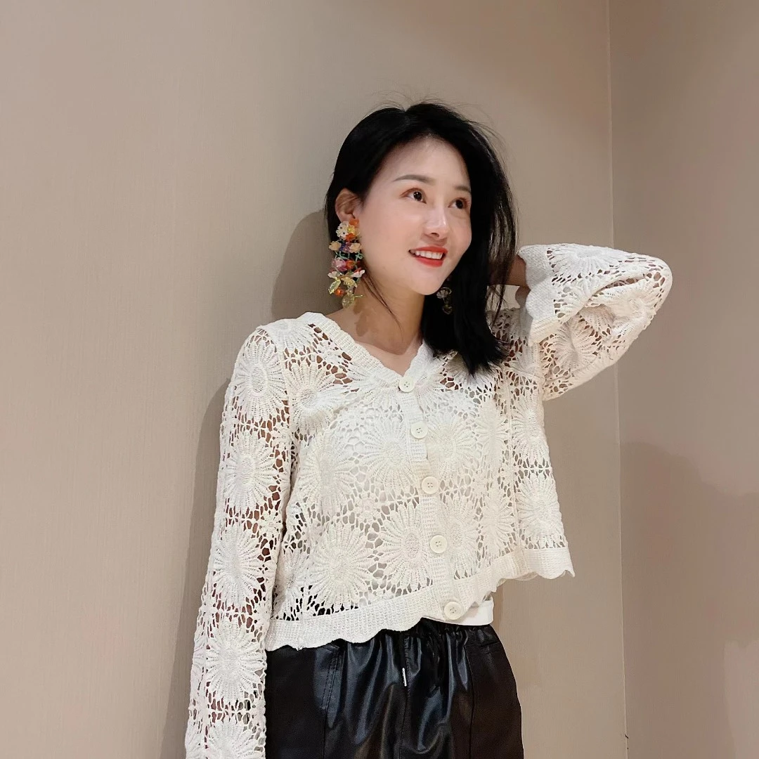 卡雅家百搭各种上衣裙子耳饰
