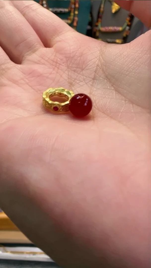 【闪购商品】玛瑙挂件18K金镶嵌18K金    配饰