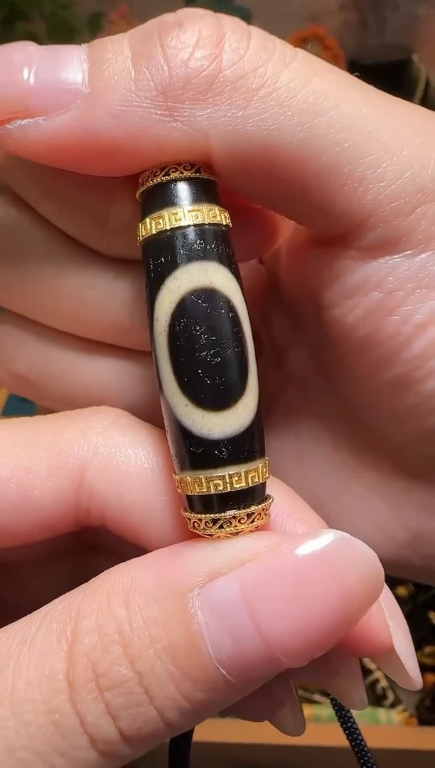 【闪购商品】玛瑙吊坠18K金镶嵌吊坠