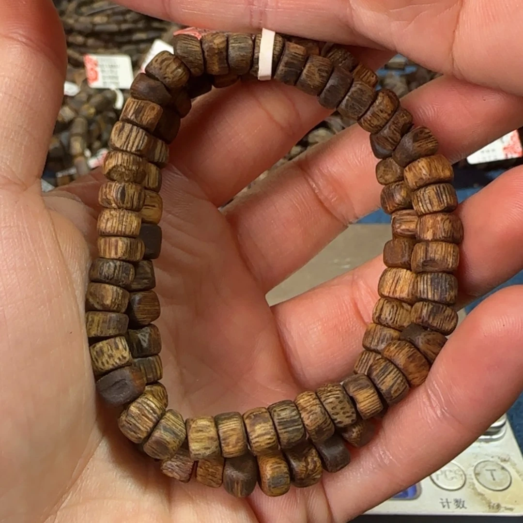 【闪购商品】沉香手串汝湖多样性发货1条4克