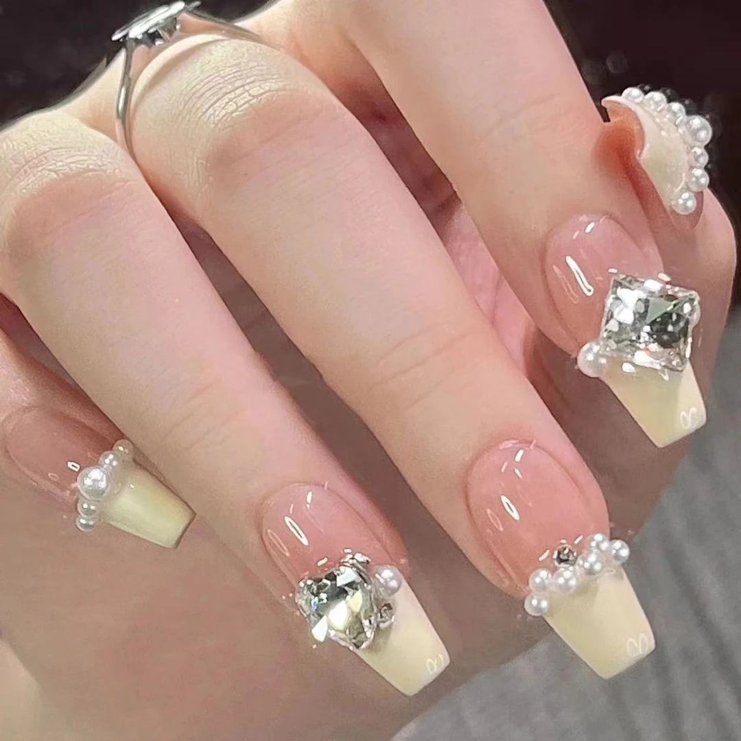 纯手工穿戴甲珍珠奶白法式白月光轻奢贴片新款光疗甲默认中梯一副