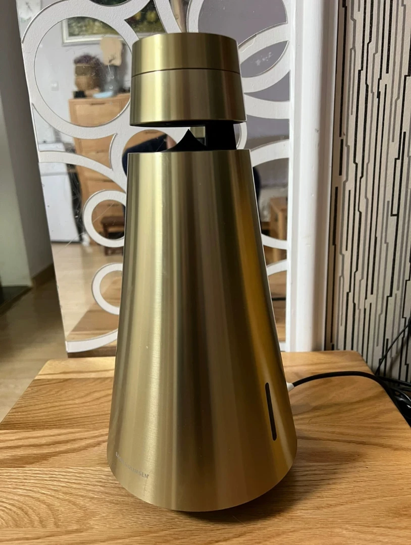 95新 BangOlufsen  beosound1金字塔蓝牙音响金色低音充电