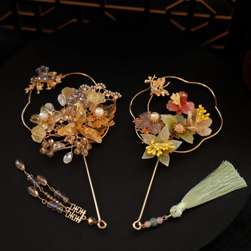 合金婚庆饰品 新娘配饰简约小巧精致团扇结婚喜扇秀禾配饰MG2354B