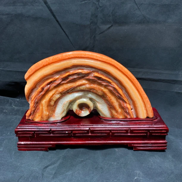 广西柳州天然猪肉石底座长39.5石头长33厚5.5高度25.5cm