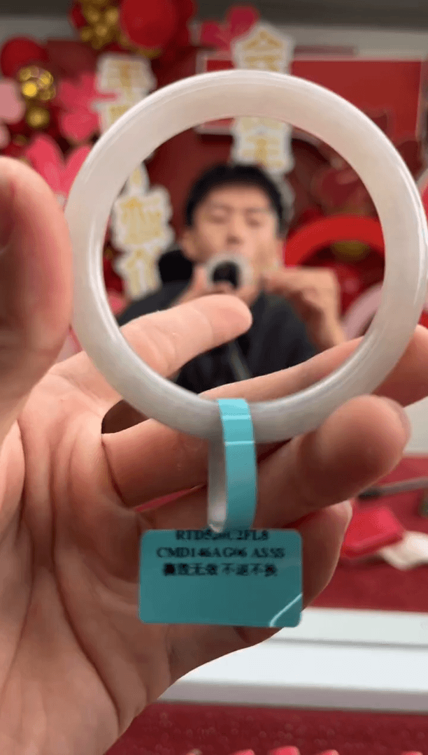 【闪购商品】翡翠手镯（圆镯）未镶嵌13手镯