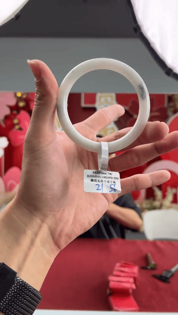【闪购商品】翡翠手镯未镶嵌16手镯