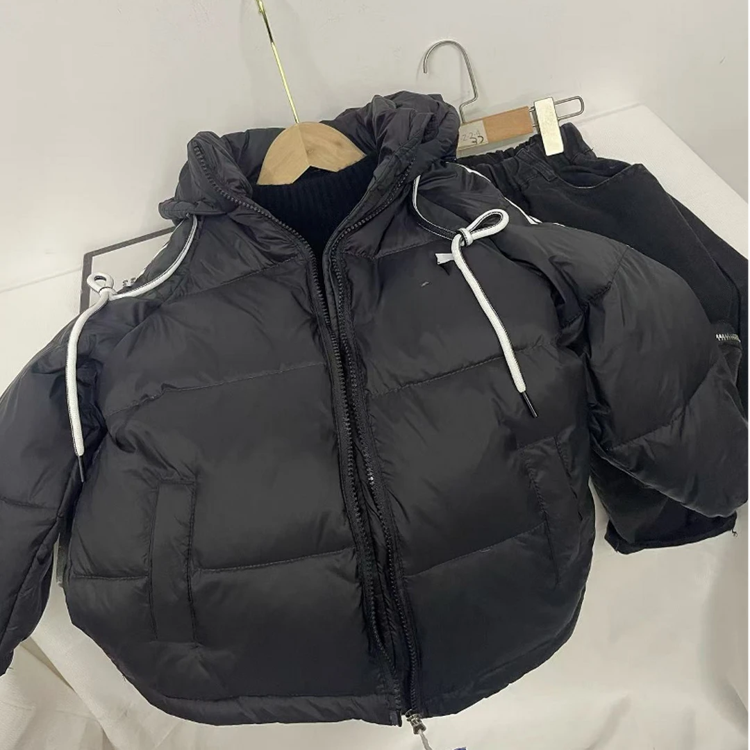 411087《黑》优选韩版冬款儿童休闲百搭时尚连帽外套