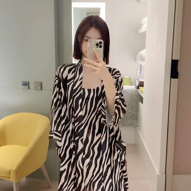 DIMDEVL/汀黛春秋斑马纹吊带睡袍家居服套装时尚设计师款宽松睡衣