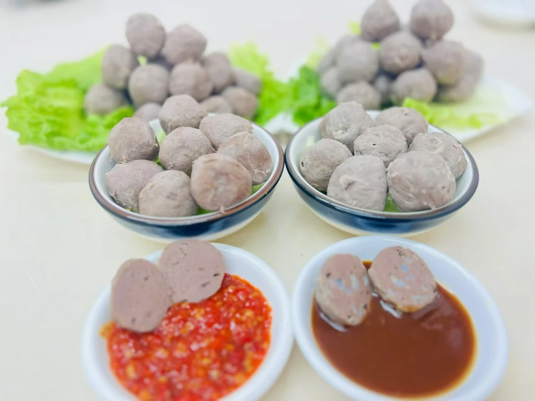 白塔大玖正宗潮汕牛肉丸牛筋丸