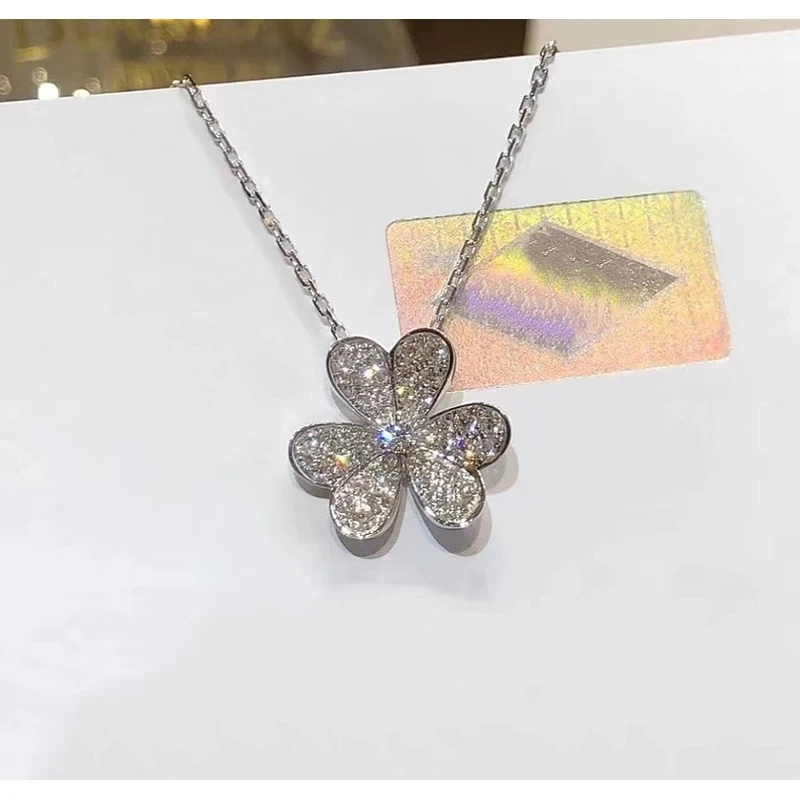 QANNA【满钻三叶草】18K金甜美气质轻奢设计款钻石吊坠（不含链）AP