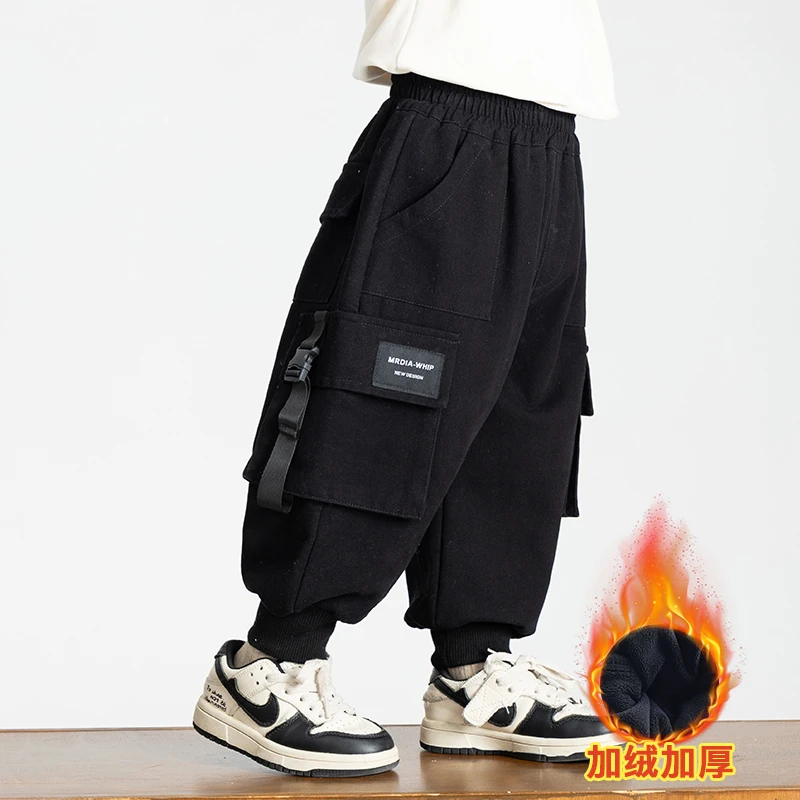 儿童工装裤男童黑色裤子秋冬款男孩一体绒休闲裤冬季宝宝加绒加厚