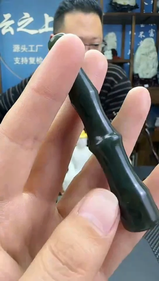 【闪购商品】和田玉颈饰未镶嵌.