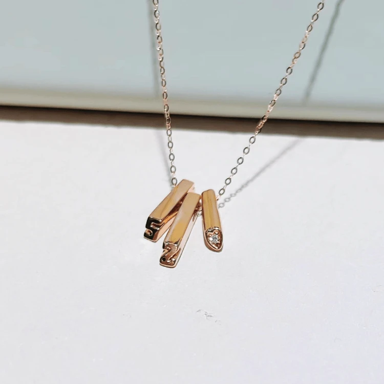 Z1072  18K金钻石520项链