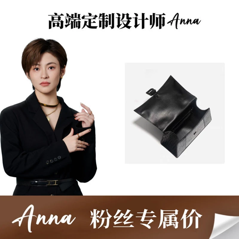 (门店8800)C104 高级感小众法棍腋下斜挎手提包沙漏包休闲Q