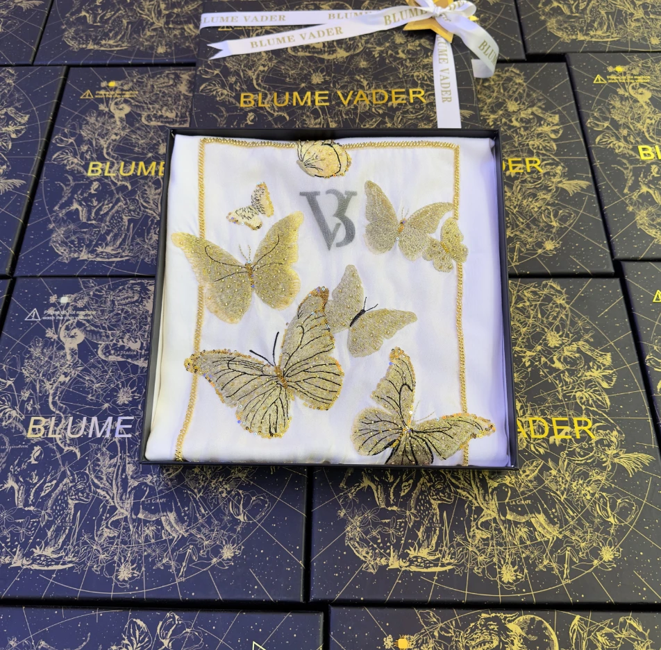 2025春夏新款群蝶飞舞蝴蝶短袖T恤D2036