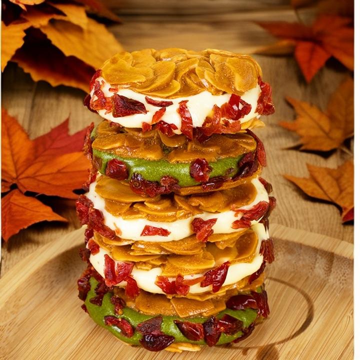 扁桃仁夹心酥拉丝牛轧杏仁脆片坚果饼干网红零食办公室休闲零食