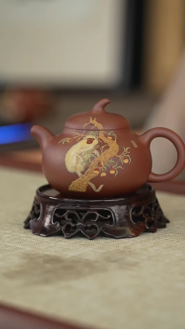 【闪购商品】紫砂茶壶猴子摘桃茄瓜壶