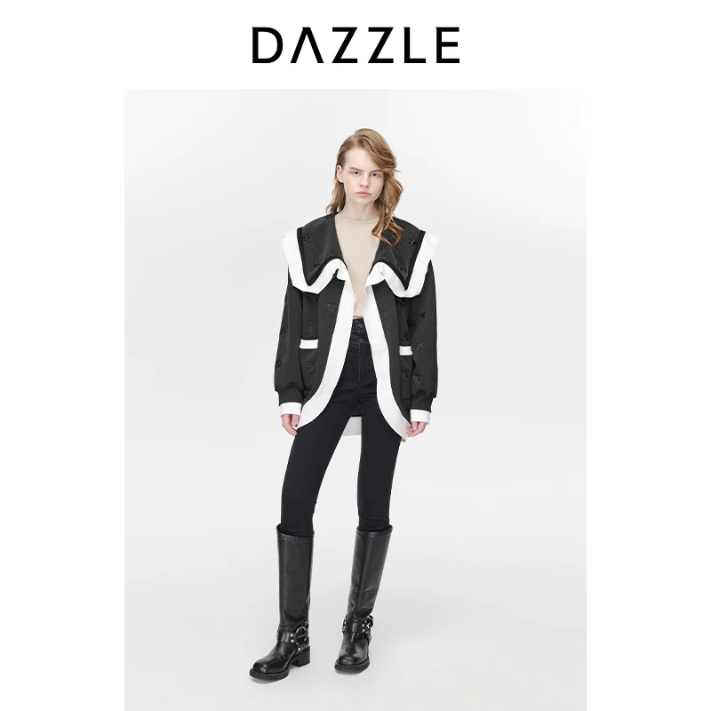 DAZZLE地素蝴蝶绣花卫衣外套冬海军领拼色设计上衣2H4J202