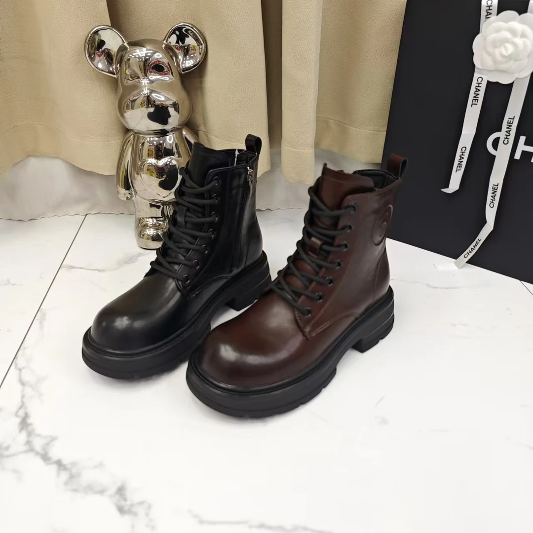 轻奢定制.网红爆款炸街超火百搭马丁靴 113