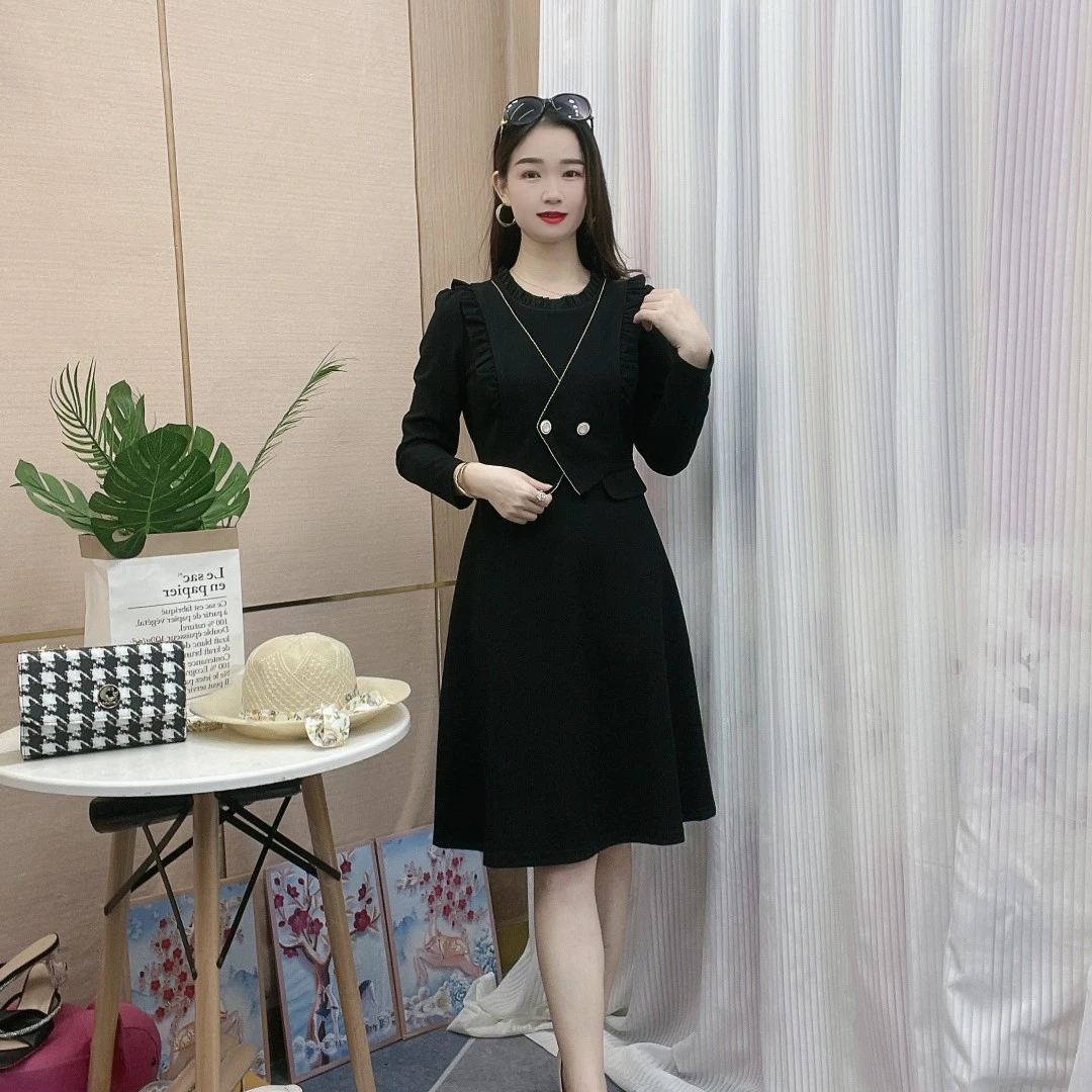 01馨芝绣高货连衣裙下单备注编号福利款链接时尚收腰减龄设计感