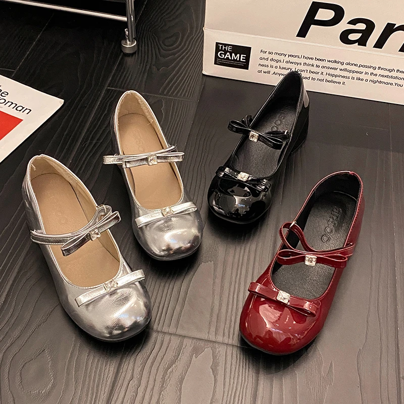 贾不假粗跟单鞋女款2024秋季新款复古浅口软底百搭圆头玛丽珍单鞋