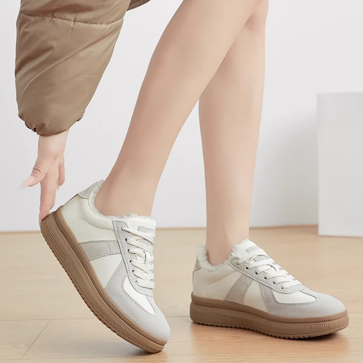 厚底德训鞋女内增高2024冬小白运动保暖棉鞋外穿加绒阿甘鞋A12650