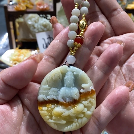 蛇纹石玉颈饰未镶嵌