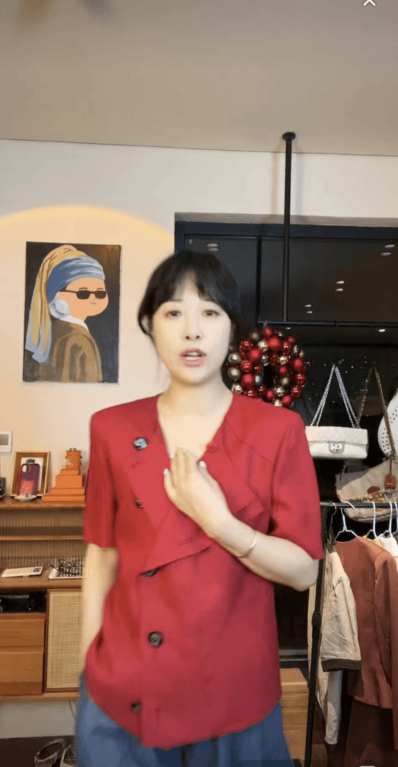 95新  皮尔卡丹红色圆领西服