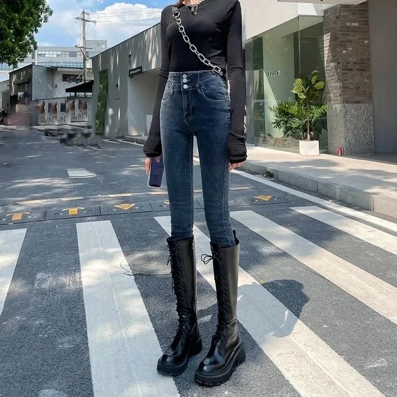 工厂尾单高品质高腰牛仔裤小脚裤女裤贴号过款链接