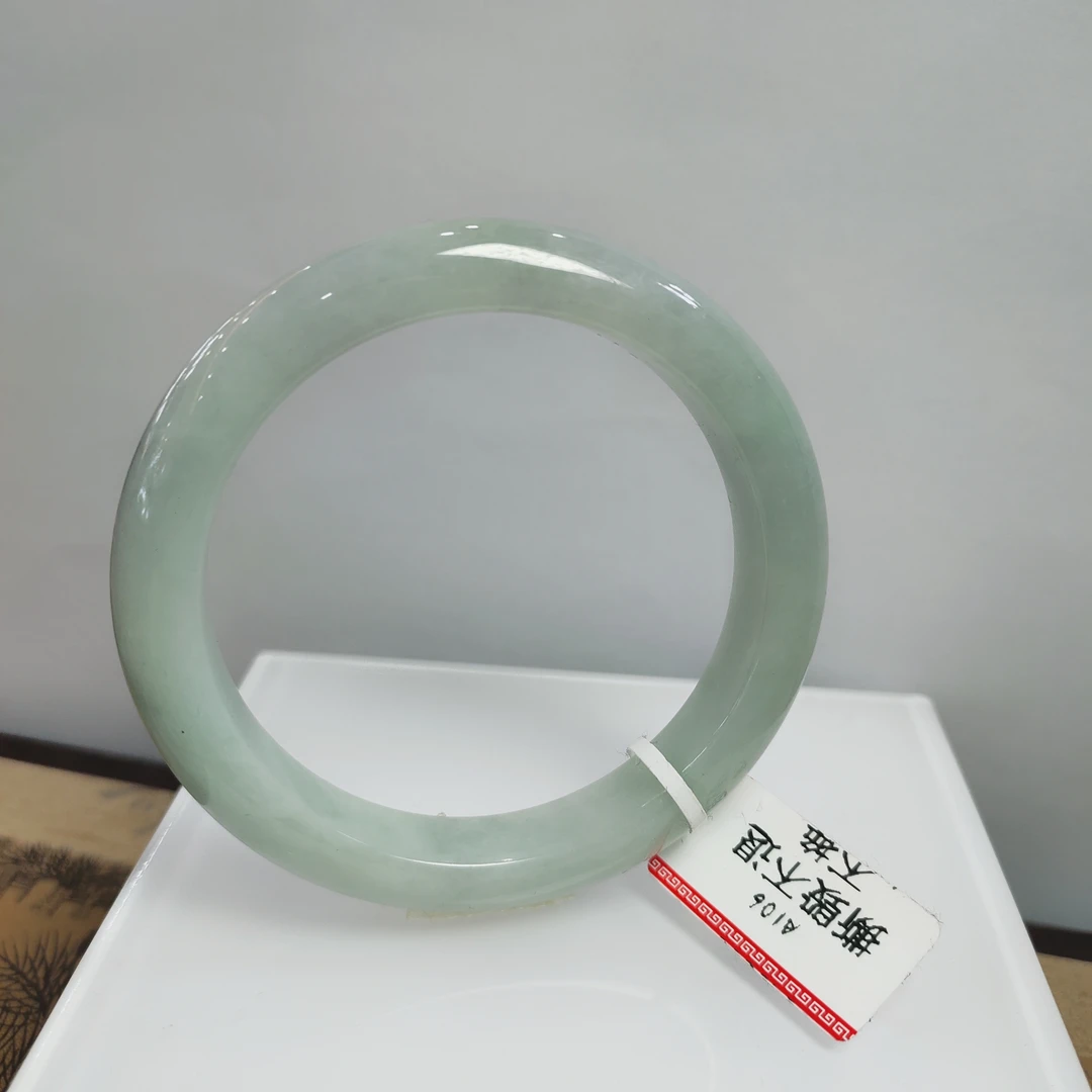 【玉如意】天然缅甸A货翡翠豆绿底 女款平安镯 多口径可选 一物一证