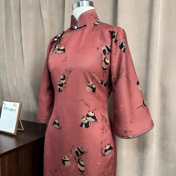 肆时花「熊猫抱竹」绞萝红云纱 全开襟有省手工倒大袖-5-130