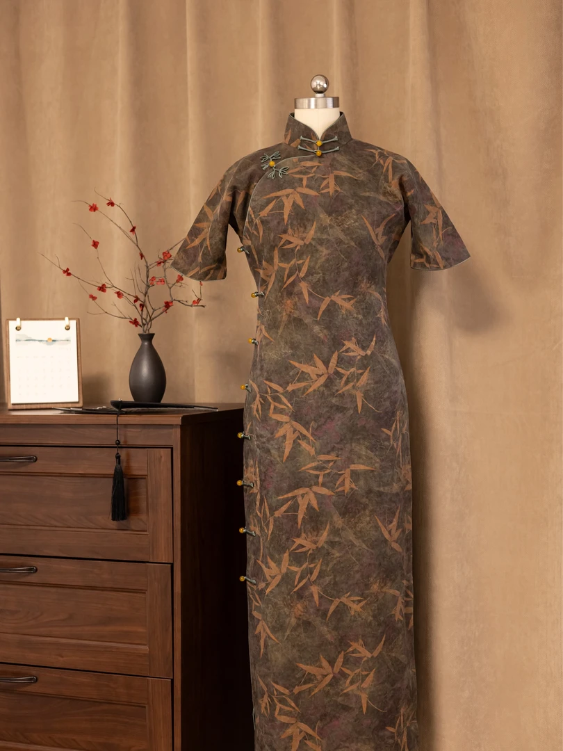 肆时花「幕染竹庭」绢纺香云纱 古法手工旗袍-130