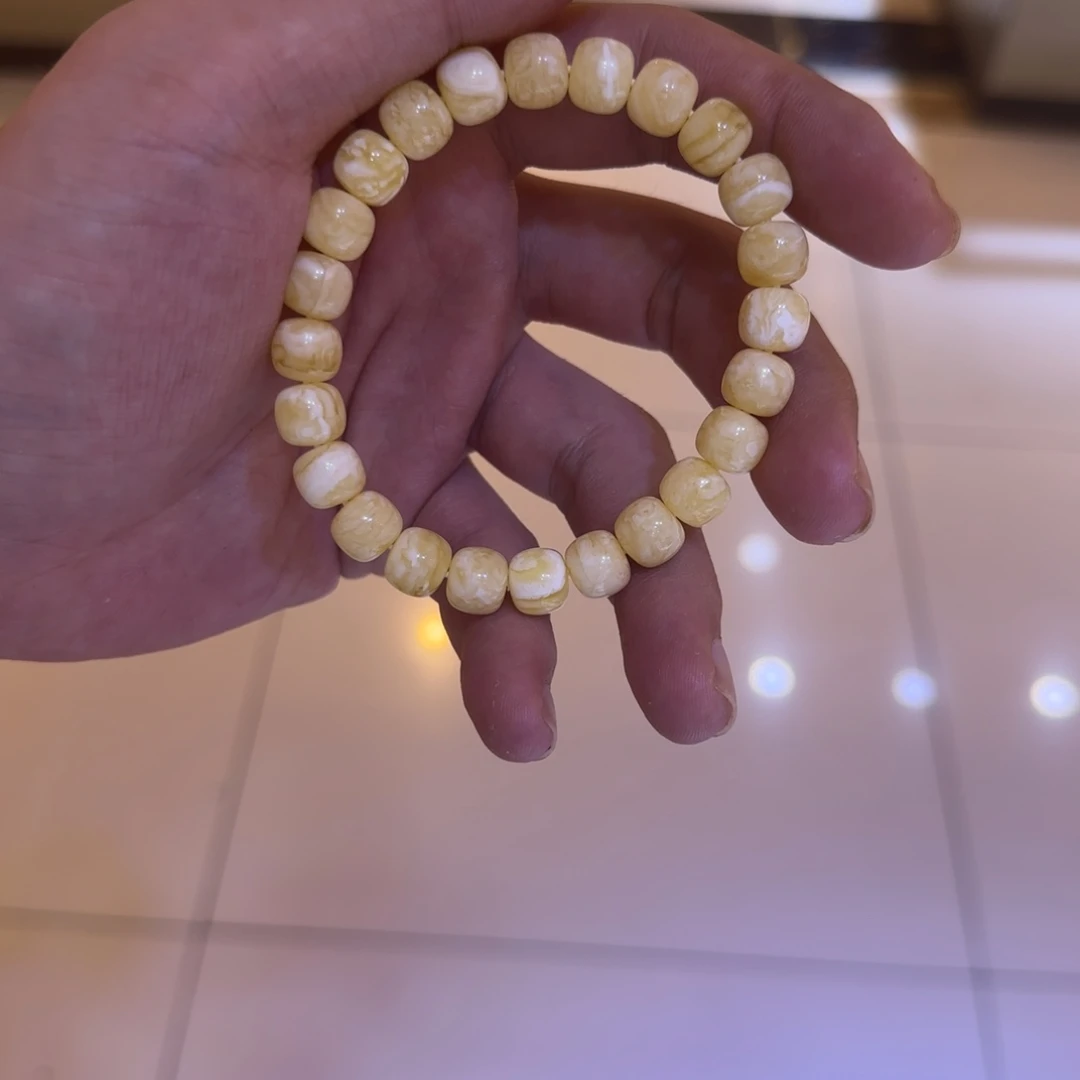 【闪购商品】琥珀手链未镶嵌瓷白