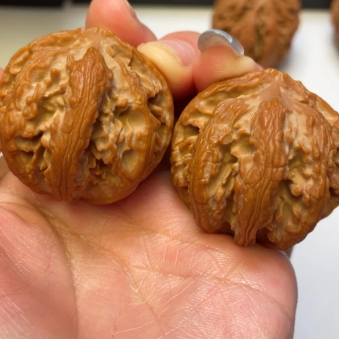 【闪购商品】文玩核桃吊坠秦岭山脉核桃