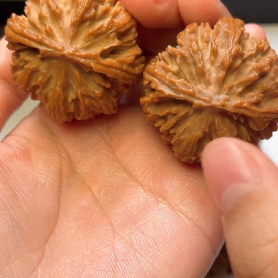 【闪购商品】文玩核桃吊坠秦岭山脉核桃