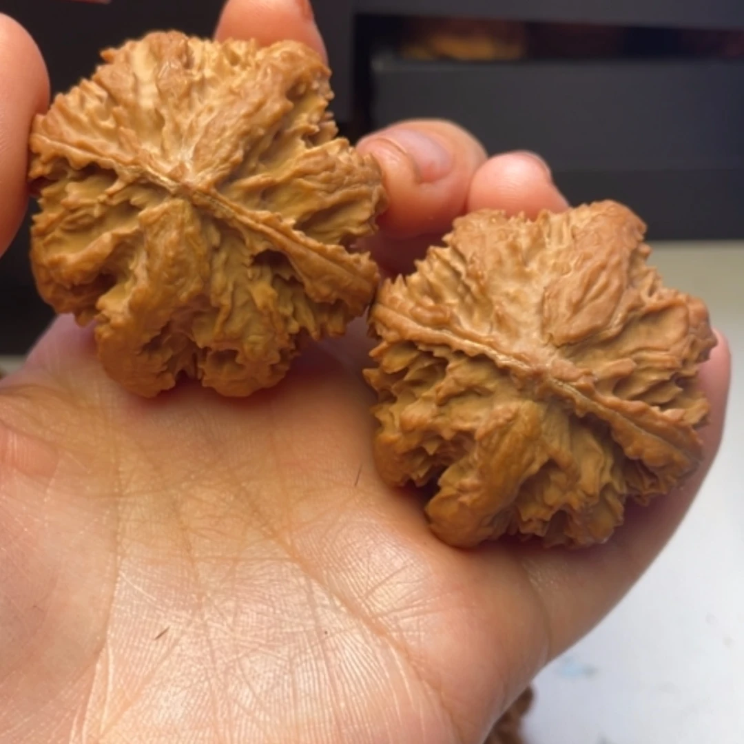 【闪购商品】文玩核桃吊坠秦岭野生核桃