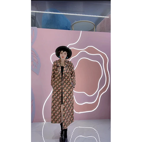 《梵雅之家》7601  时尚轻奢女士设计师中长款气质风衣外套