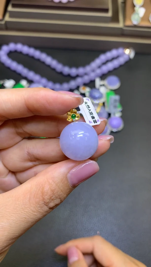 【闪购商品】翡翠颈饰18K金镶嵌翡翠