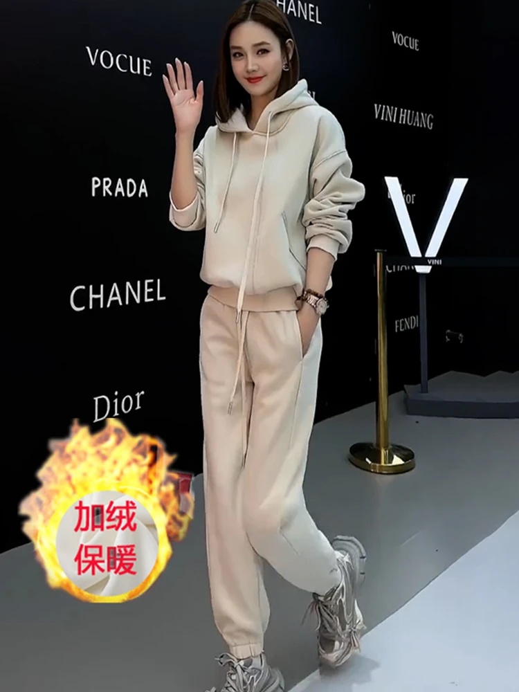 3719休闲减龄连帽套装两件套加绒冬款宽松洋气时尚