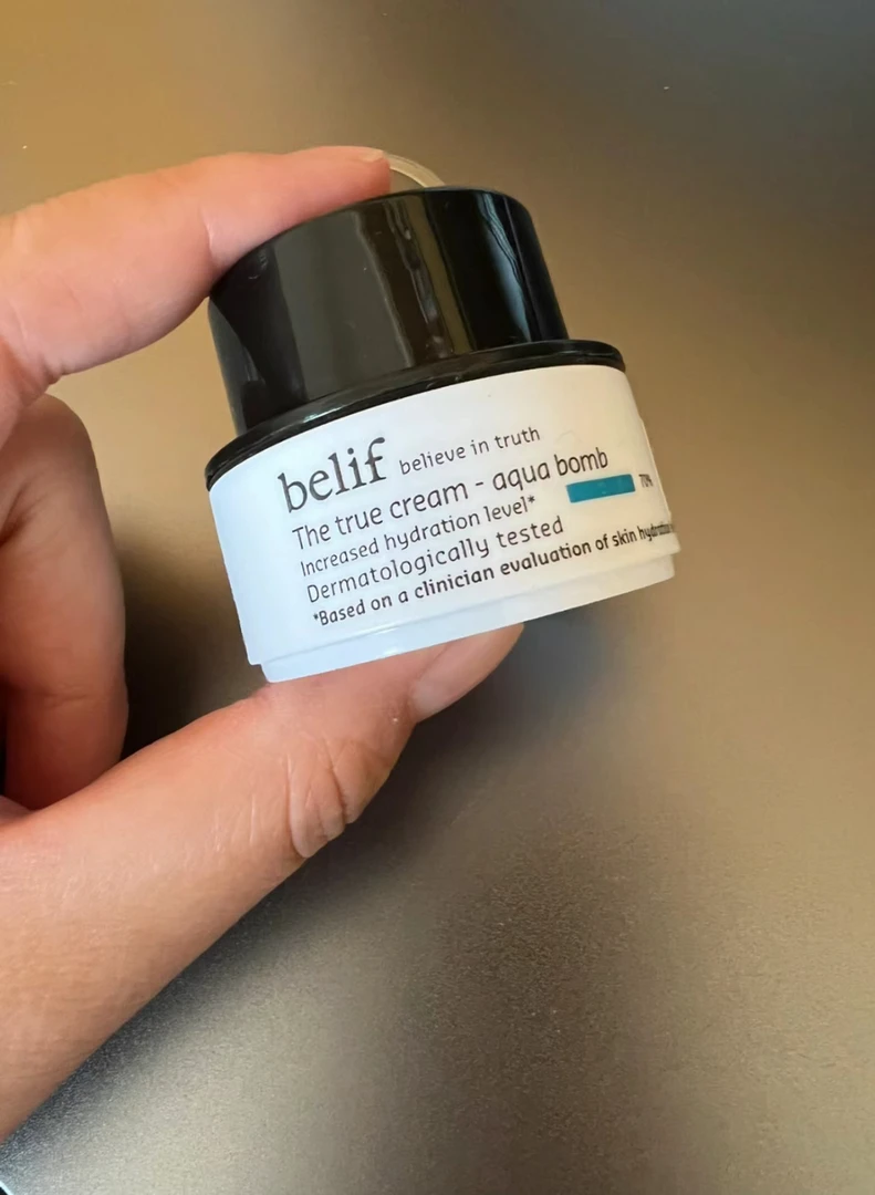 （效期24-5）韩国女孩儿水润嘭弹的秘密！碧+研+菲水滴膨润保湿霜