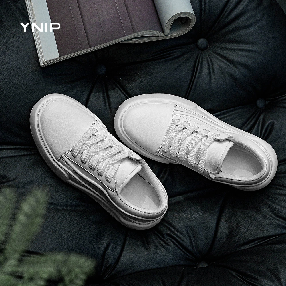 夏季欧若风穿搭百搭春季低帮小白鞋男士时尚潮鞋透气潮流休闲板鞋