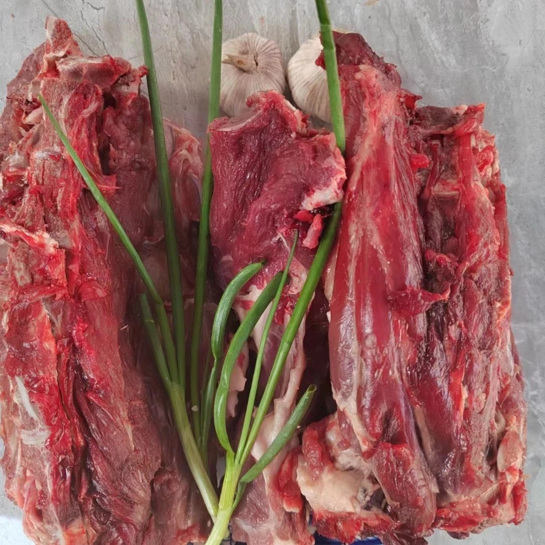 散养藏香猪黑土猪杂骨（带肉20%）（五斤）