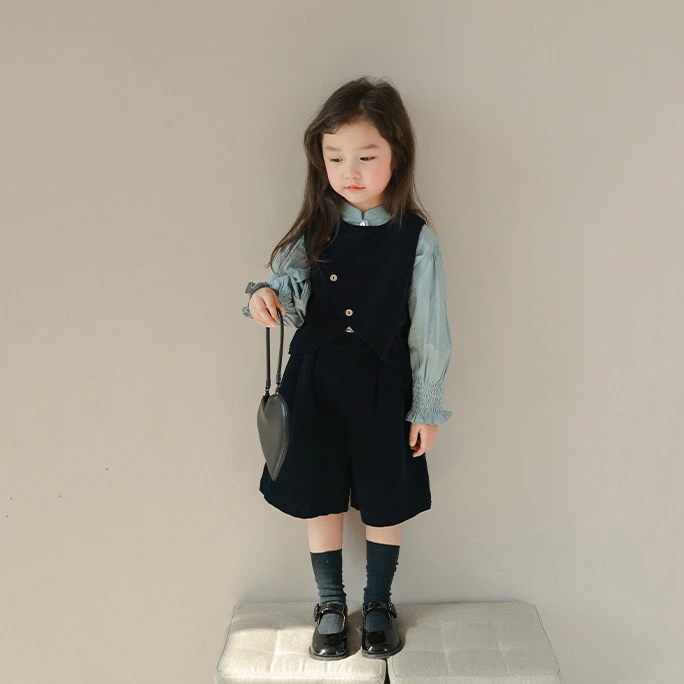 【小扬哥推荐】童装女童2023春秋新款斜扣灯芯绒马甲英伦套装时髦