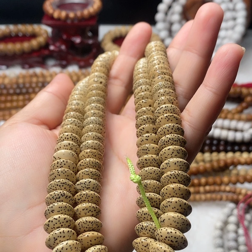 【闪购商品】星月菩提手串飞蝶6/12