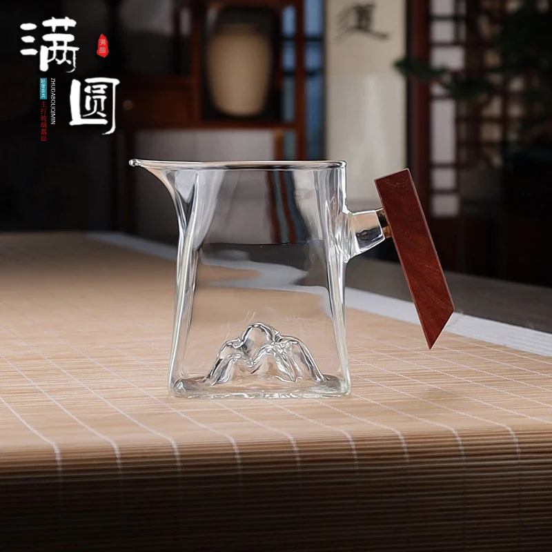 玻璃公杯分茶防烫纯手木手柄观山公道杯功夫茶具手工耐热茶道创意